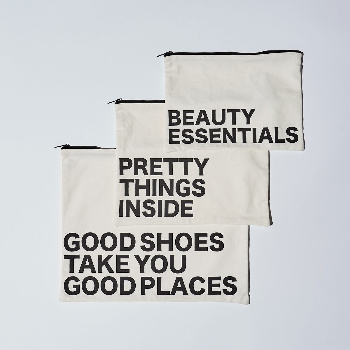 おしゃれサンタクロースがやってきた!とっておき冬ギフト100【バッグ&ポーチ編】 - Slide:5