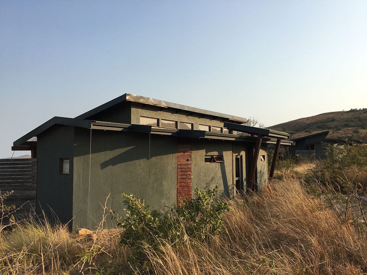 サファリルーム - Slide:1