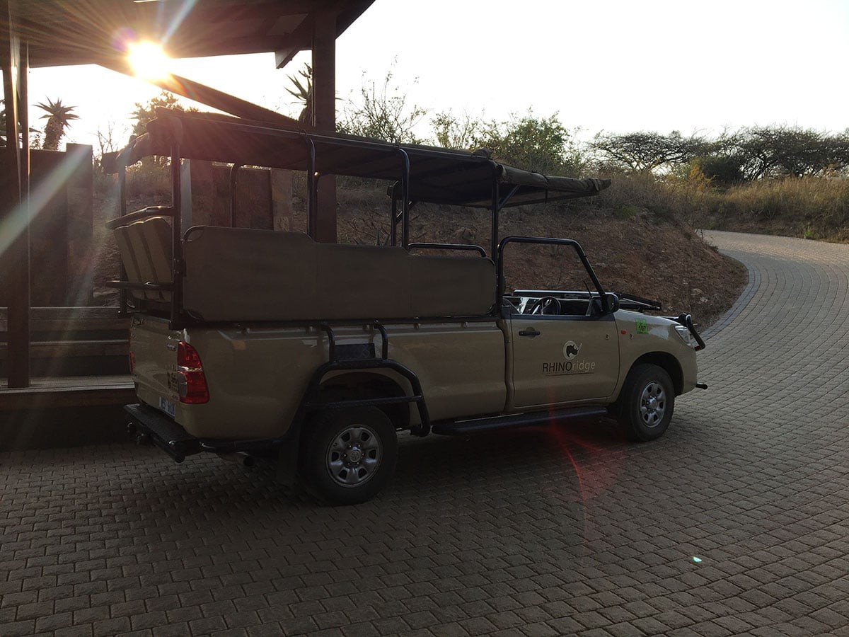 サファリ用の車 - Slide:7