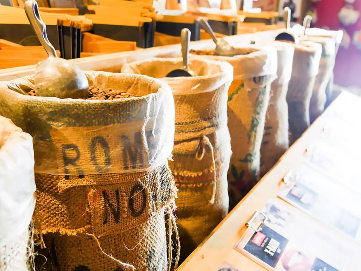 ヤハバ・コーヒーワークス - Slide:1