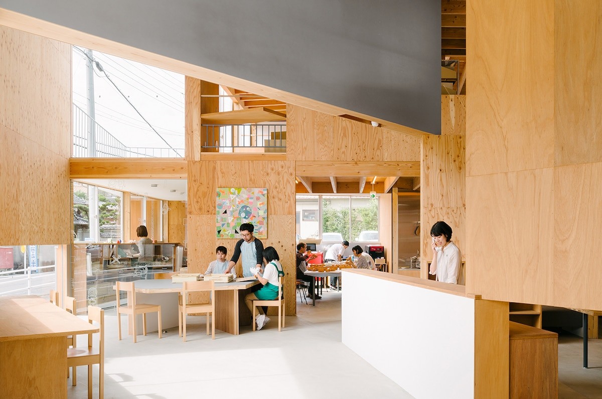 uma デザインファーム 展覧会 プロジェクト サイン計画 リクルート - Slide:3