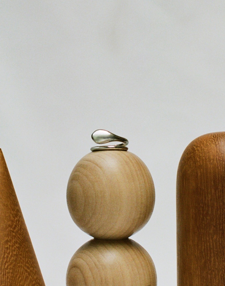 フォーヴィレイム エシカル ジュエリー サスティナブル リング スプラウト 自然環境 持続可能 - Slide:1