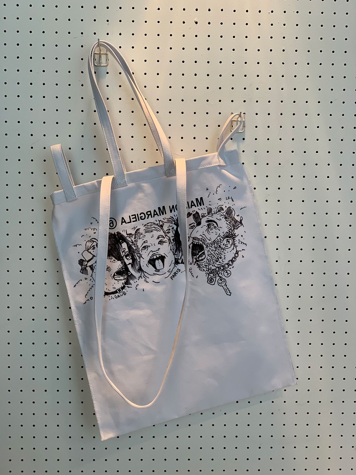 MM6のバッグ - Slide:4