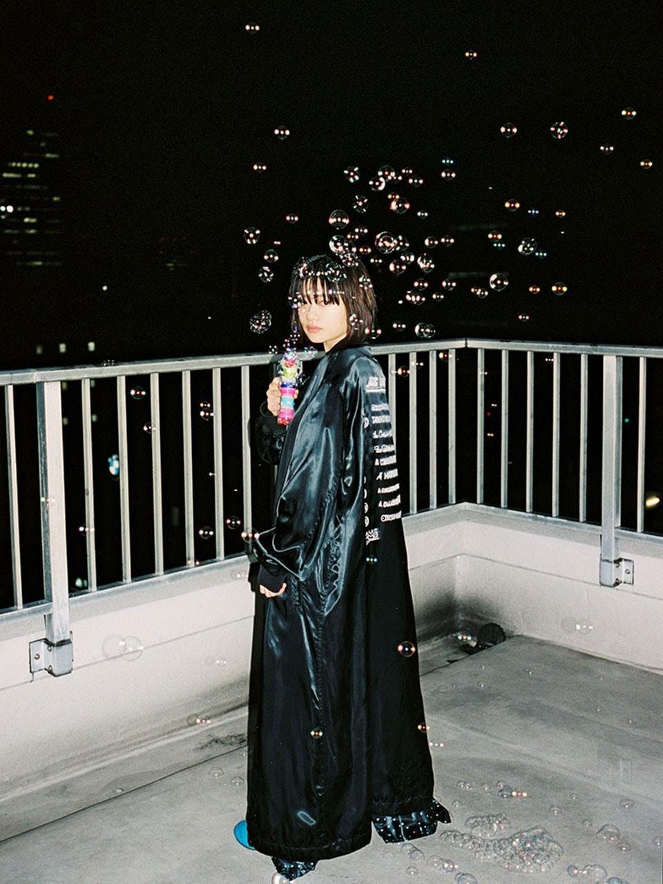 杉咲花が着る、〈MM6 Maison Margiela〉