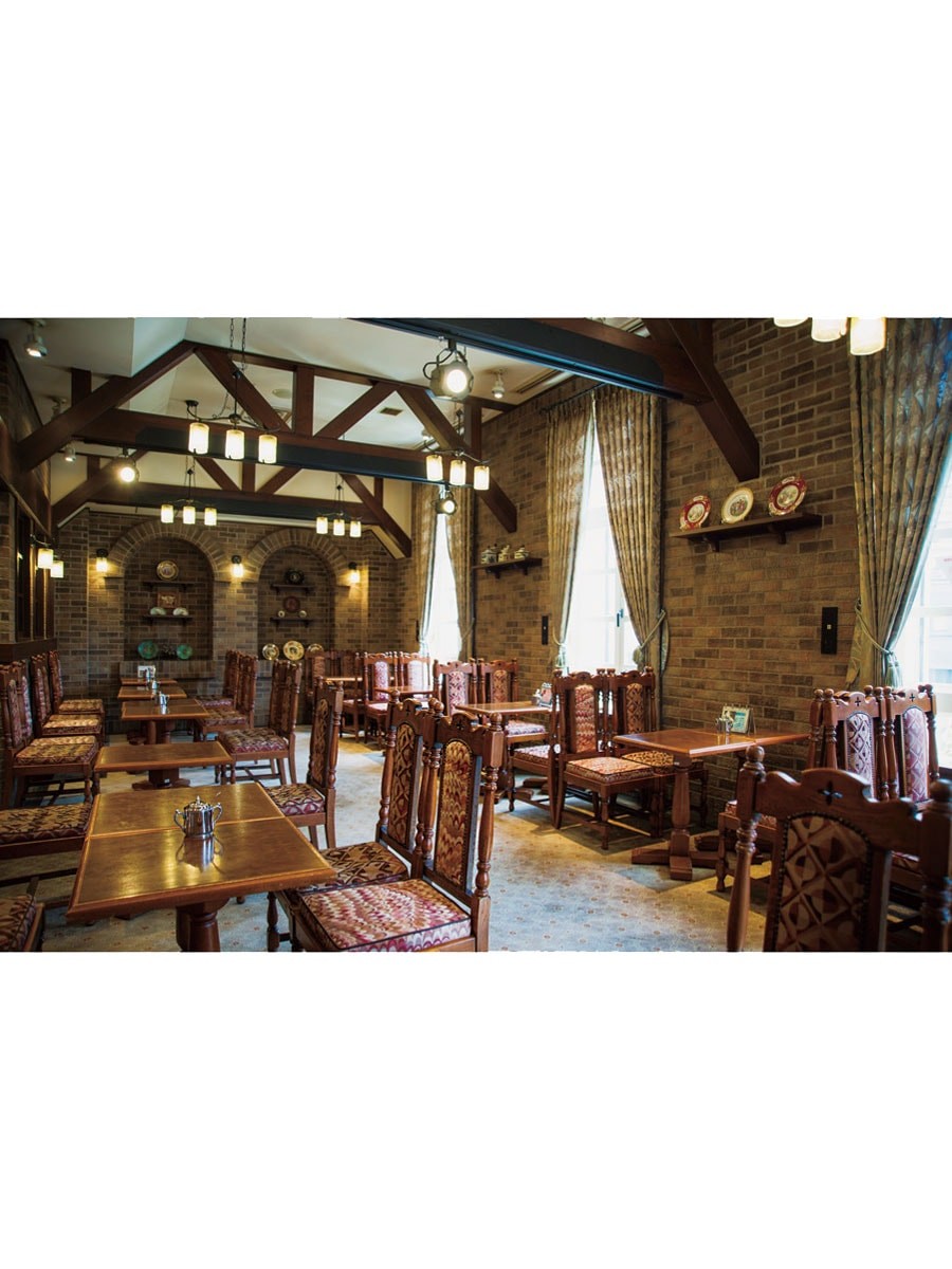 にしむら珈琲店-中山手本店 - Slide:1