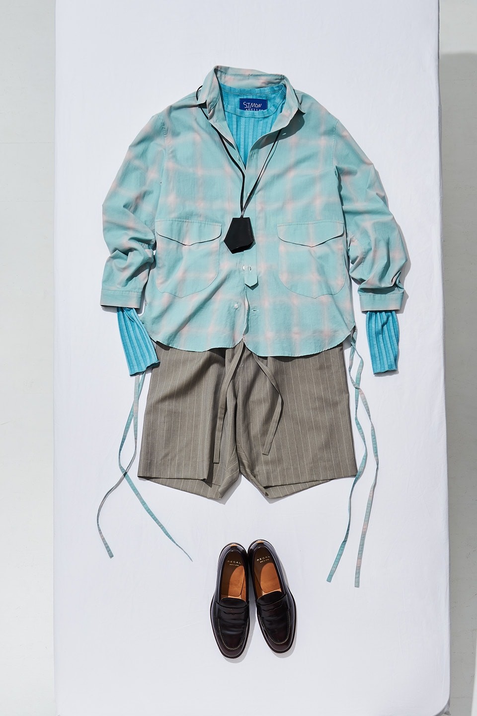 セットアップをフル活用!着回しスタイリング4選 - Slide:4