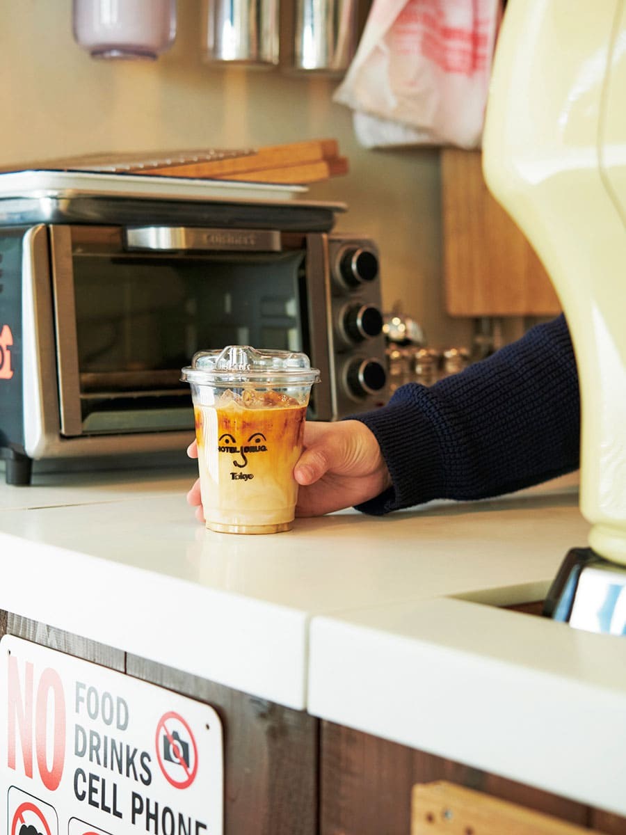 HOTEL-DRUGS - Slide:2