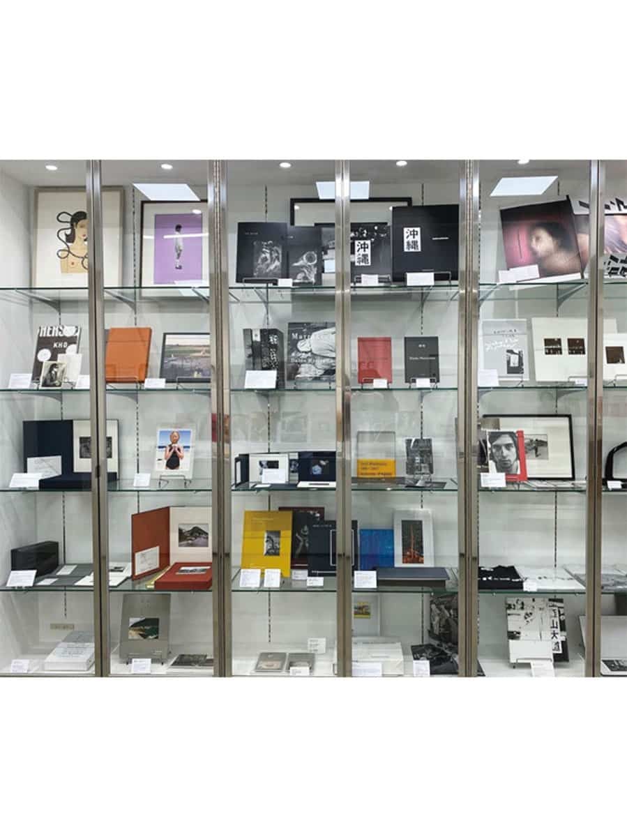 SUPER-LABO-STORE-TOKYO - Slide:1