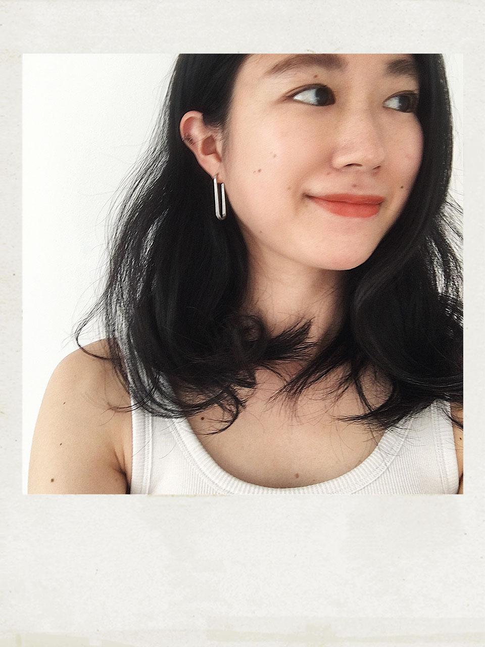 美女の輪 桐生綾子 プレス