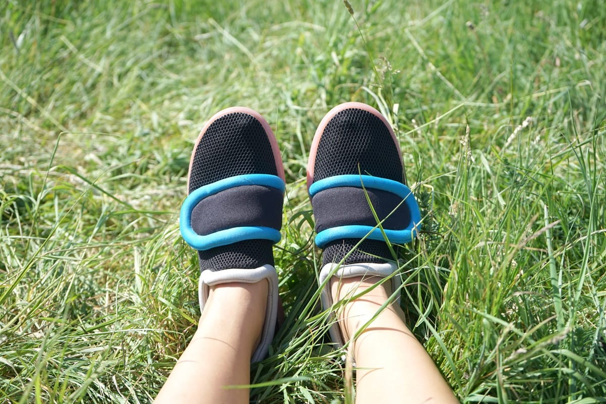 〈アディダス〉のスニーカー - Slide:2