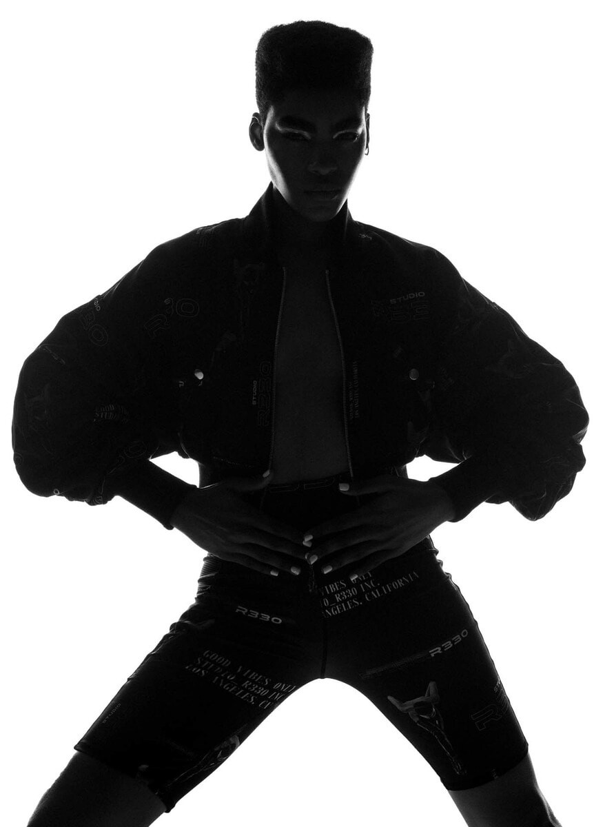 〈STUDIO R330〉のアイテムを着ている人 - Slide:6