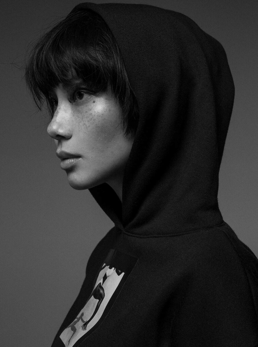 〈STUDIO R330〉のアイテムを着ている人 - Slide:7