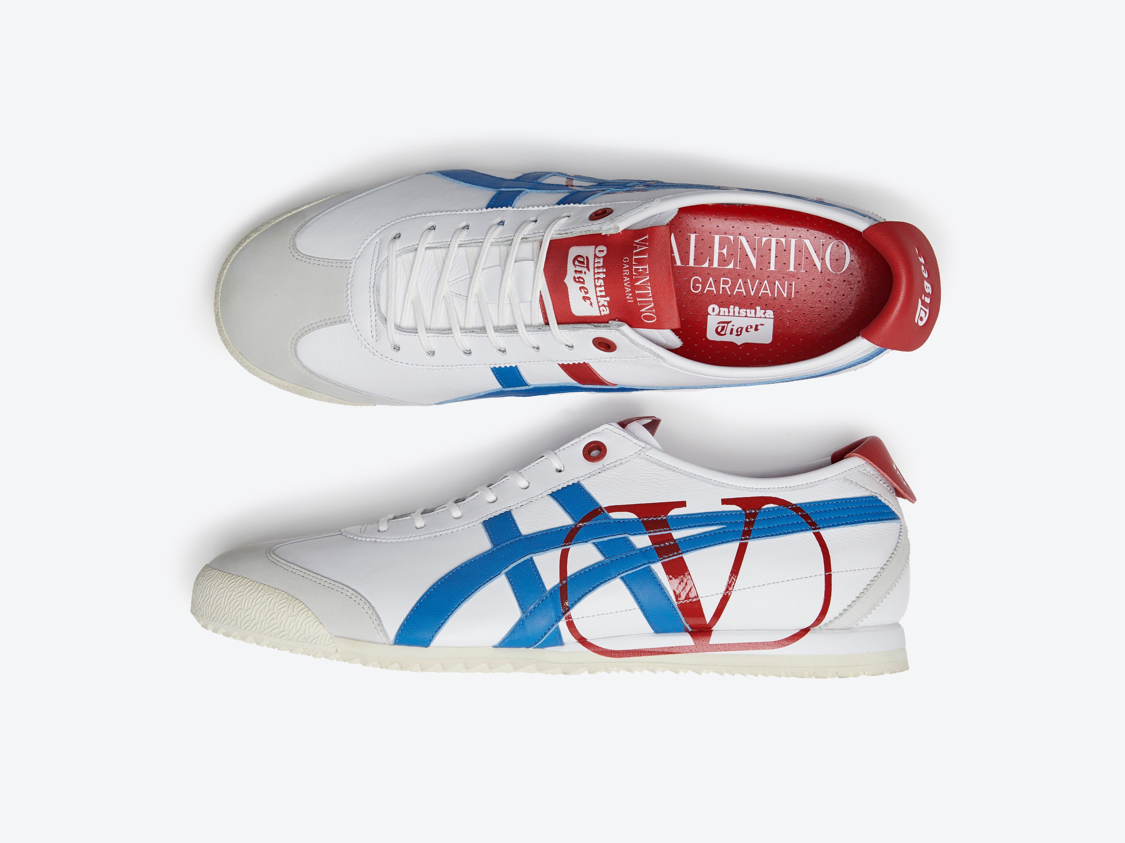 VALENTINO GARAVANI × ONITSUKA TIGER のモードなスニーカーコレクションを手に入れて! - Slide:3