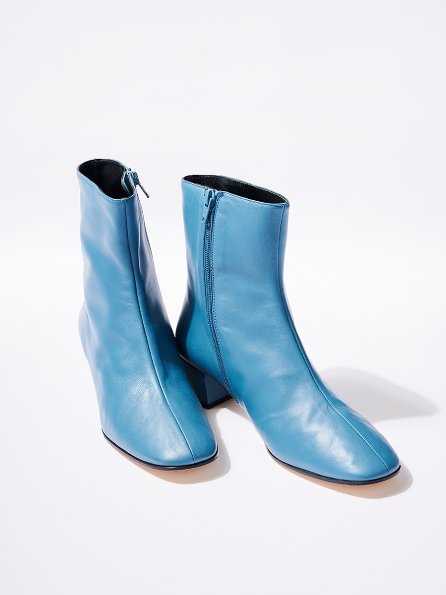 マリサ レイのヒール - Slide:4