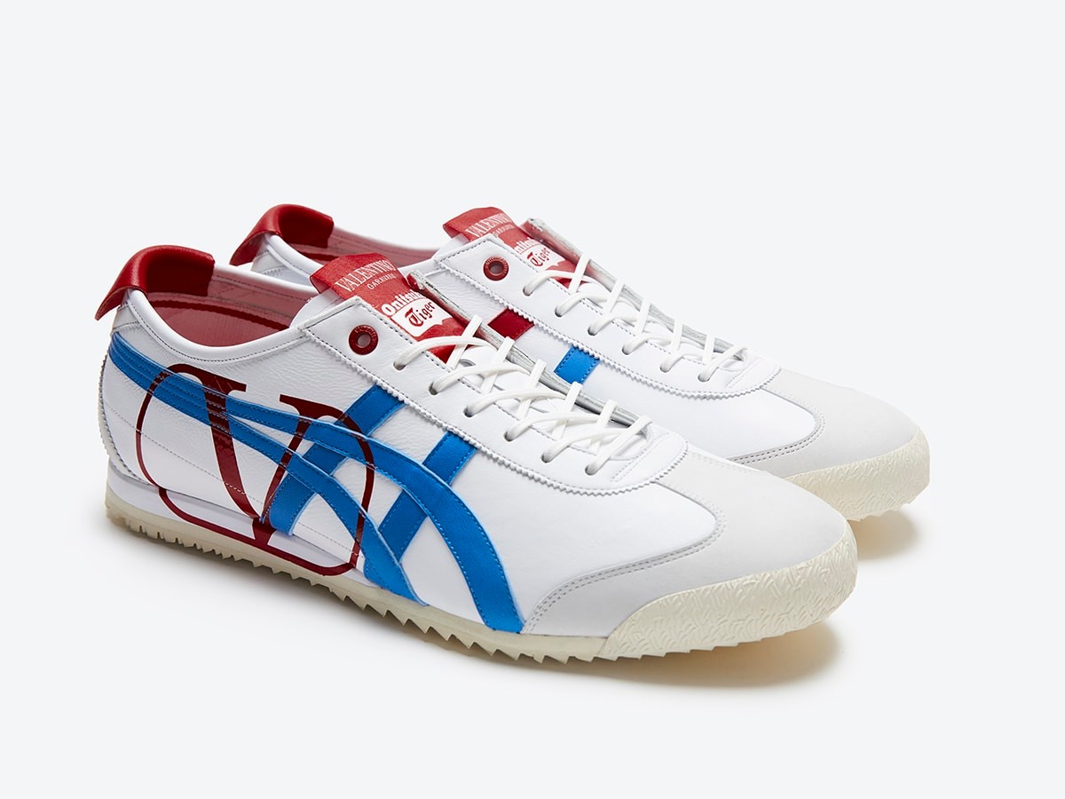 VALENTINO GARAVANI × ONITSUKA TIGER のモードなスニーカーコレクションを手に入れて! - Slide:2
