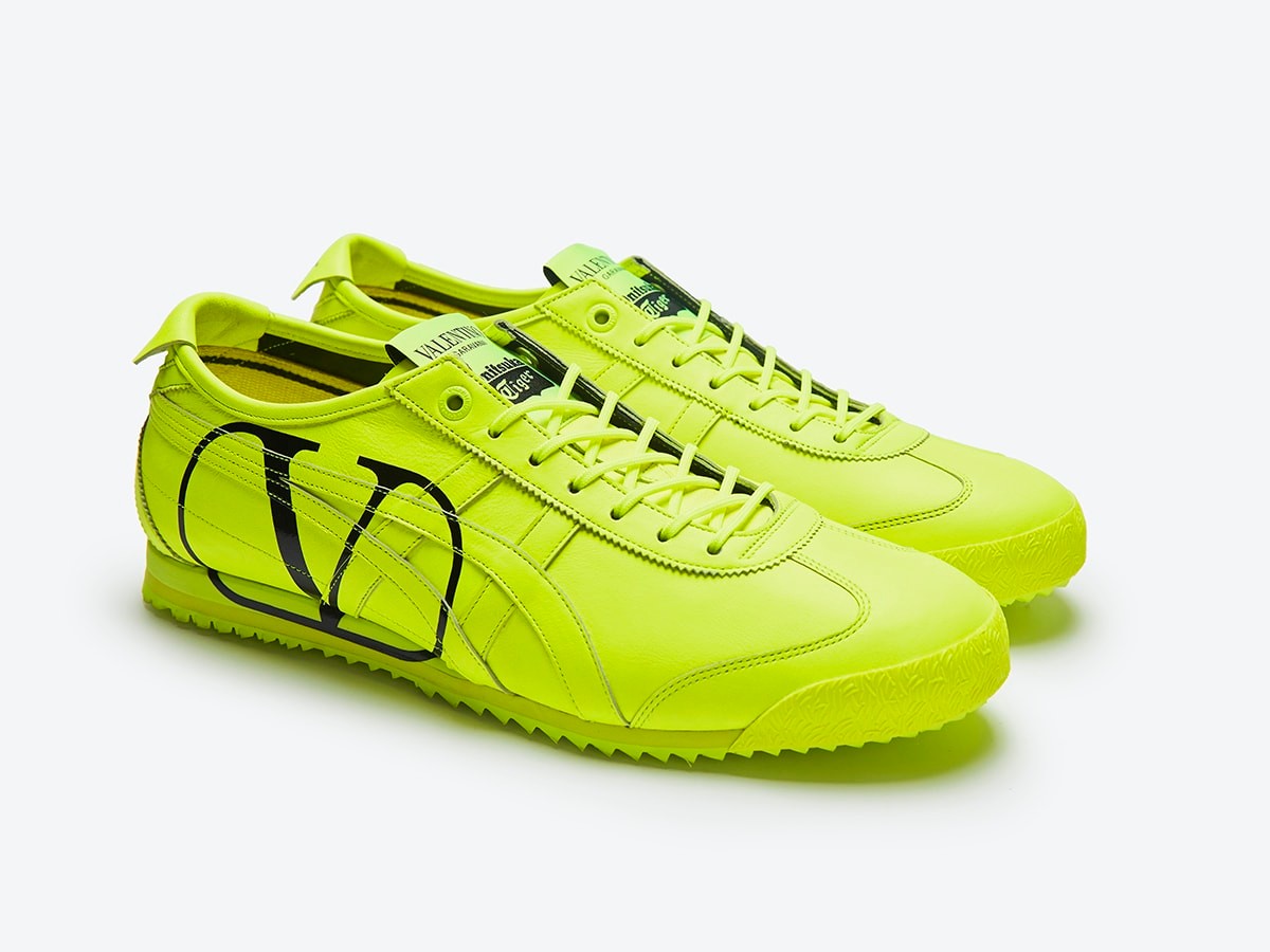 VALENTINO GARAVANI × ONITSUKA TIGER のモードなスニーカーコレクションを手に入れて! - Slide:8