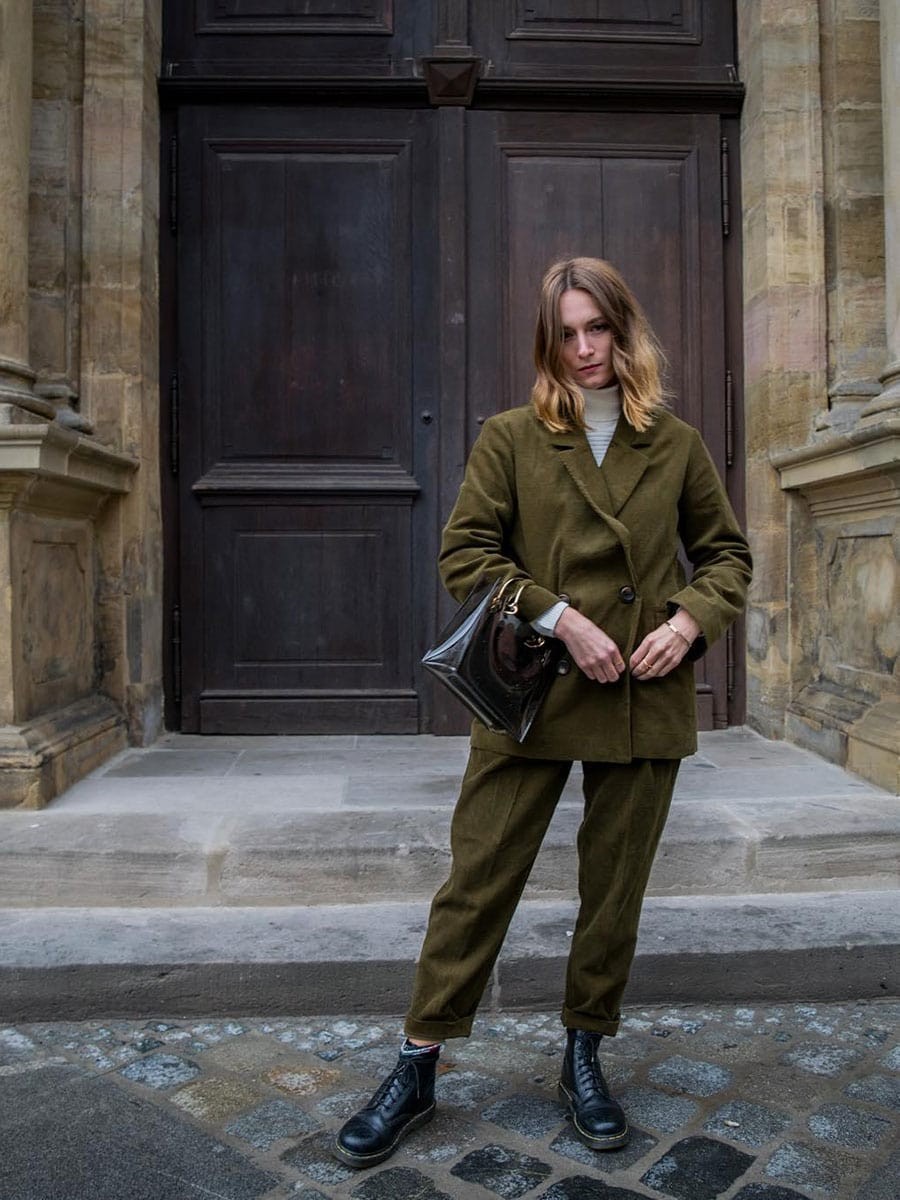 ドクターマーチン60周年 - Slide:2