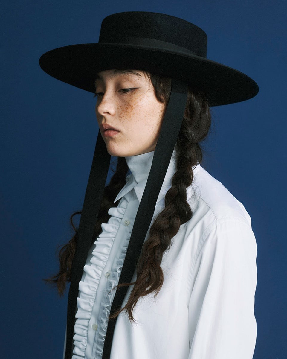 モトーラ世理奈|シノナグモ - Slide:2