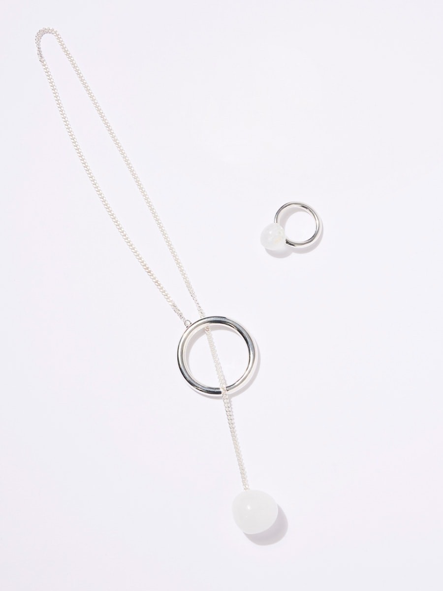 シルバーアクセサリー - Slide:5