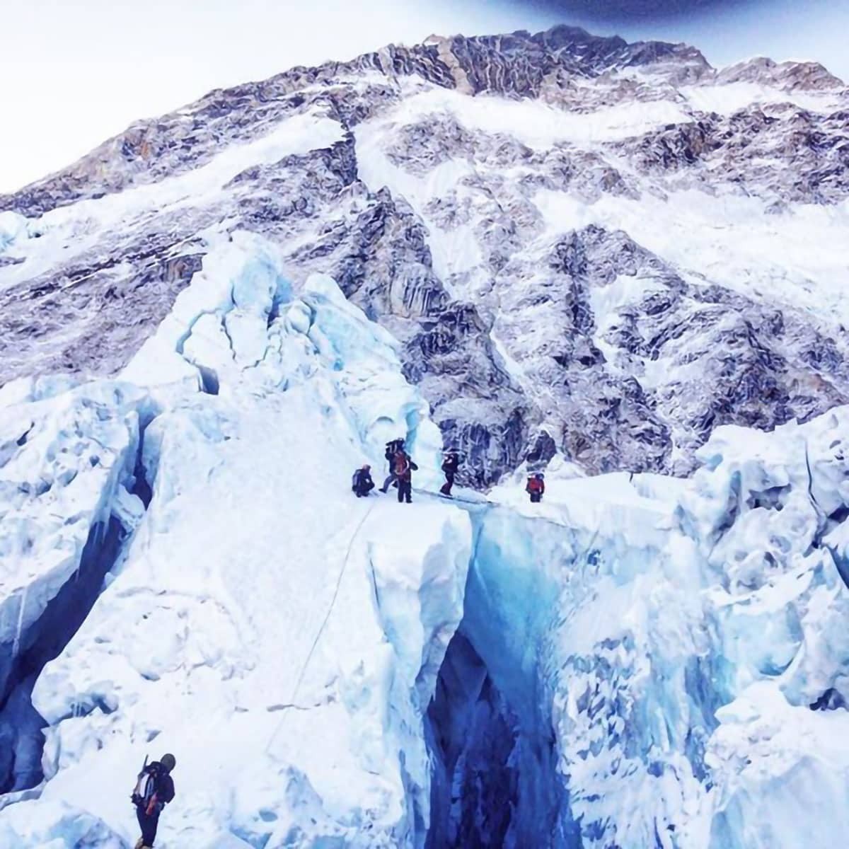 エベレスト風景 - Slide:1