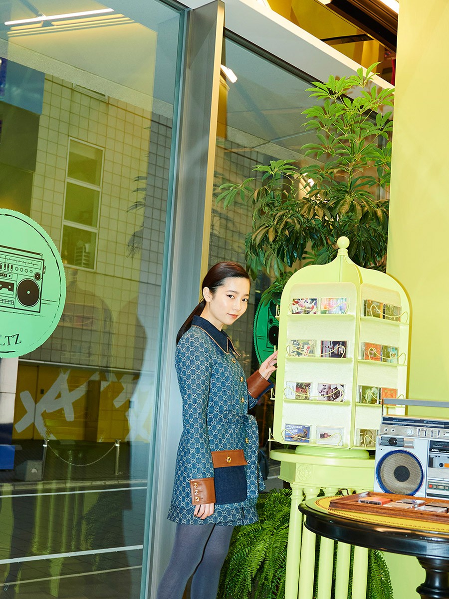 ぱるるとグッチ店内のカセットコレクション - Slide:4