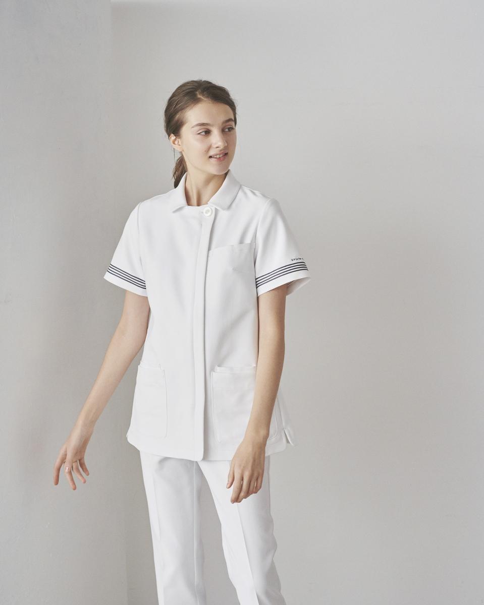 〈ジェラート ピケ〉と白衣メーカー〈クラシコ〉のコラボ新作は、上品でかわいいナース服 - Slide:4
