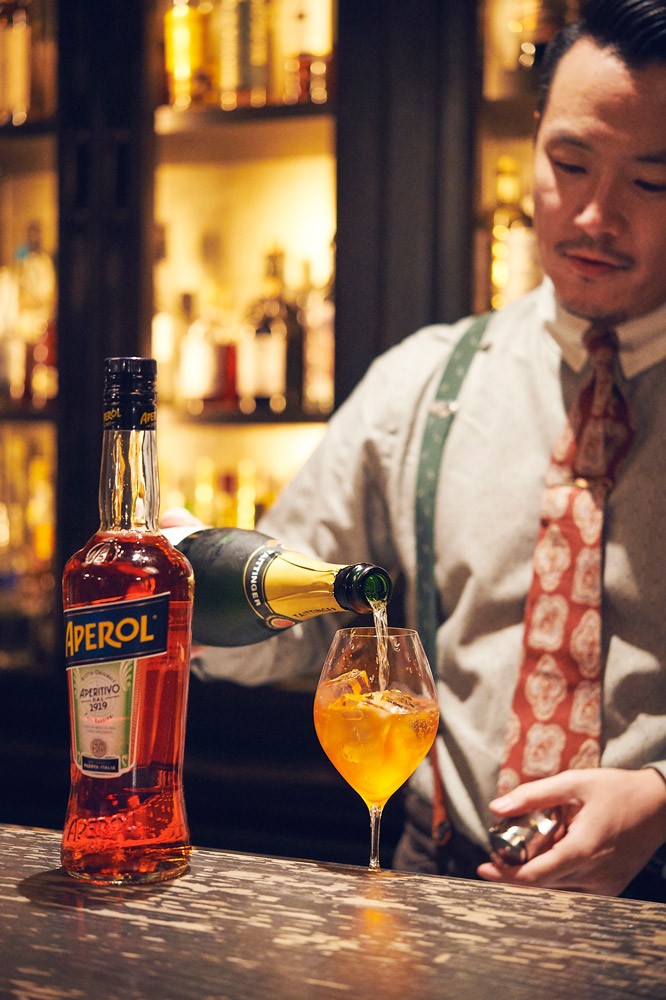 最高の昼飲みに『アペロールスプリッツ』淑女のためのカクテルレッスンvol.1 - Slide:3