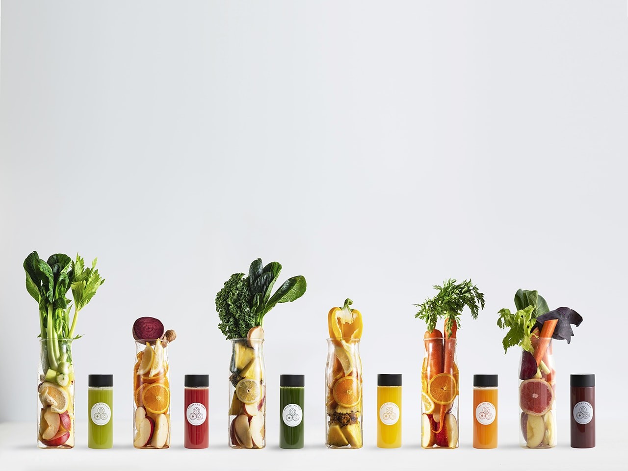 「フルーツ食」をコンセプトにした、ヴィーガンのフルーツジュースバー&デリ『FRUITS IN LIFE』がオープン - Slide:1