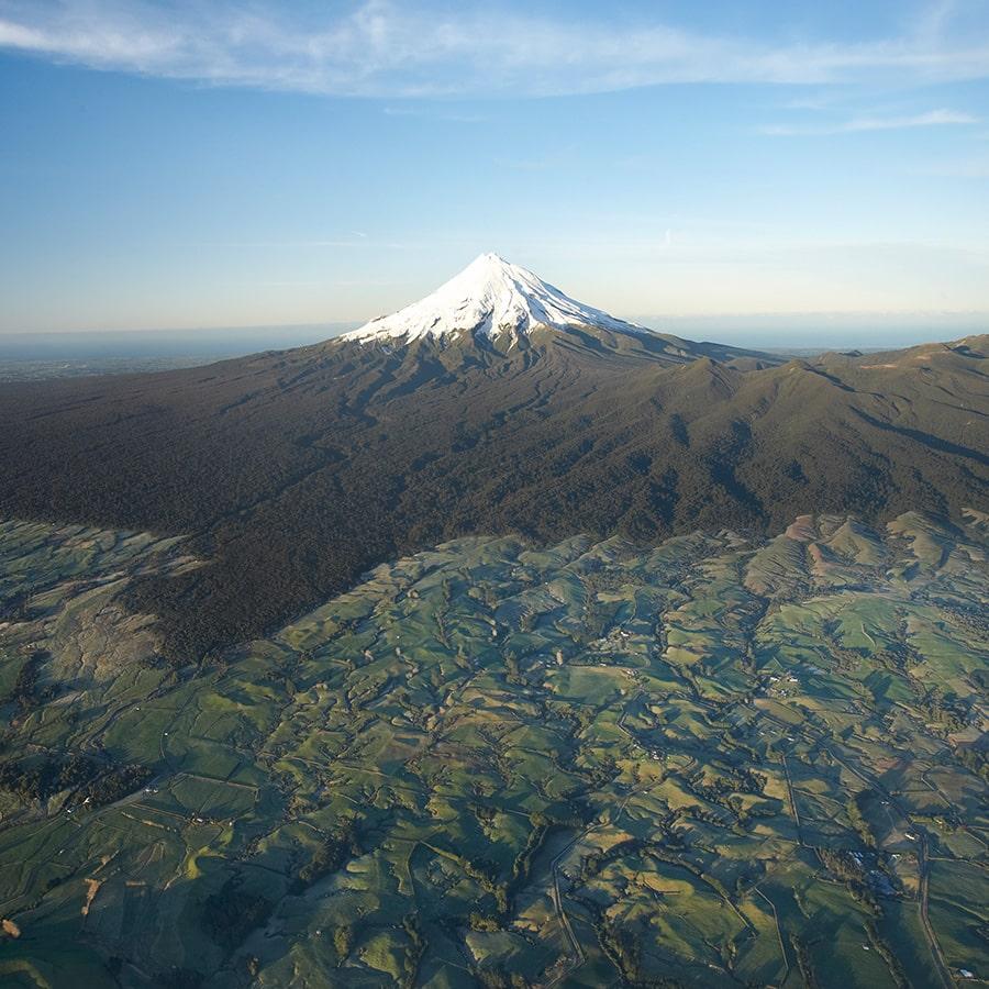 次に行ってみたい国「ニュージーランド」で体験する佐藤健寿さんの10のコト。 - Slide:10
