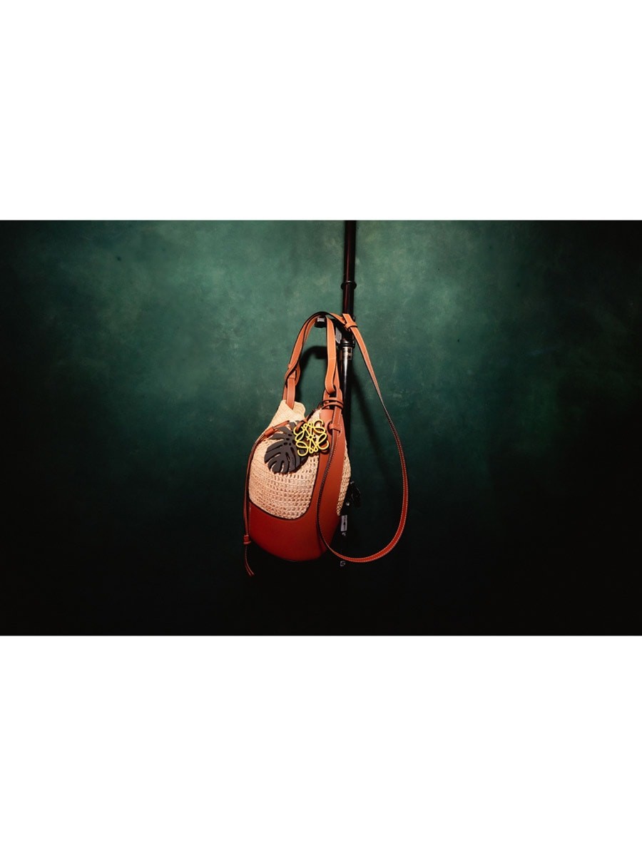 パウラズ イビザ 2021 - Slide:3