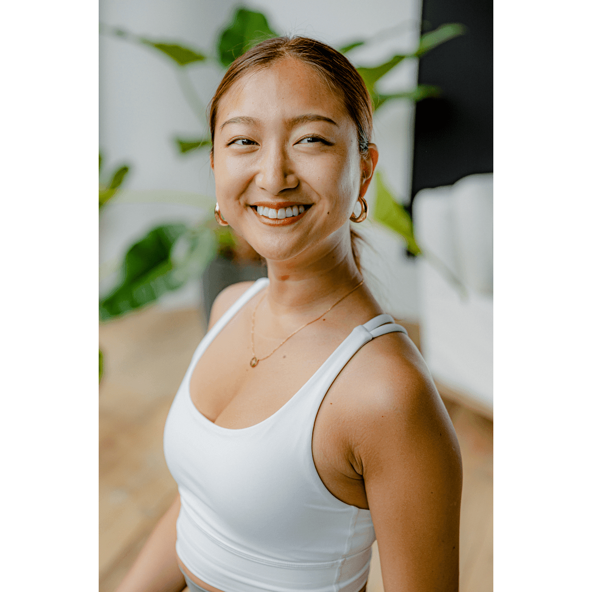 〈ルルレモン〉の「Be You Be Well: Wellness Month」参加キャスト - Slide:1