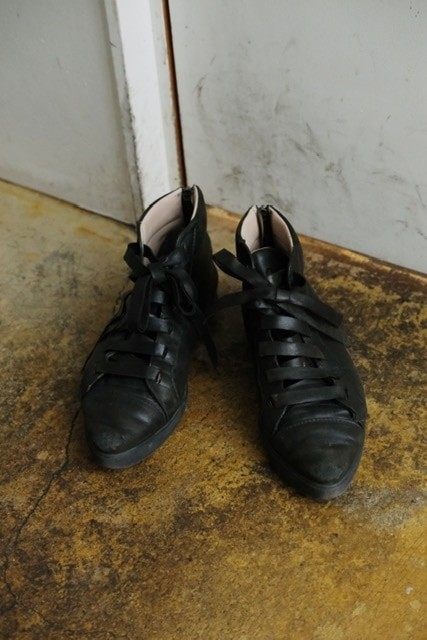 miumiu|スニーカー - Slide:1