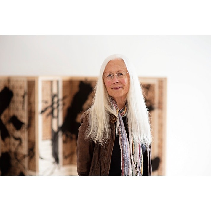 森美術館館長・片岡真実さんが語る「ベテラン女性アーティスト」|時代に愛されるこれからのヒーロー像とは? vol.2 - Slide:3