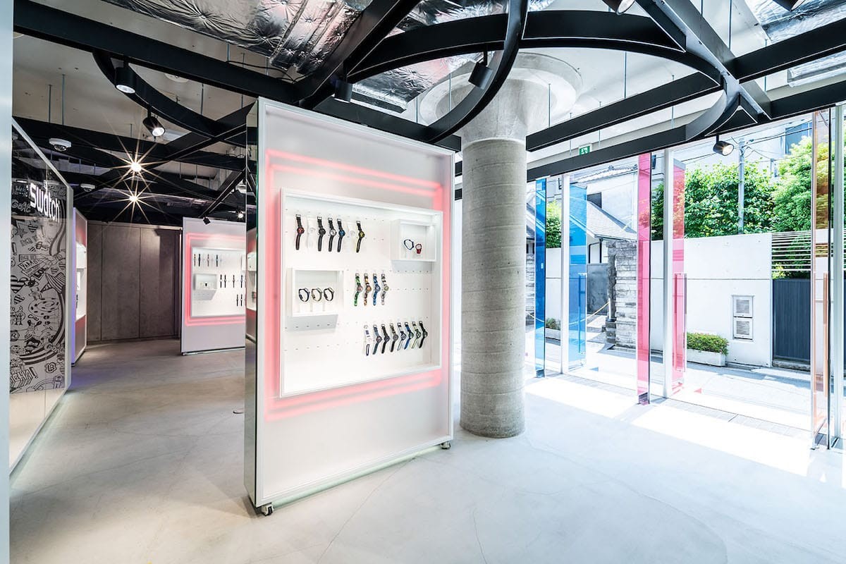 スウォッチストア原宿 内観 - Slide:3