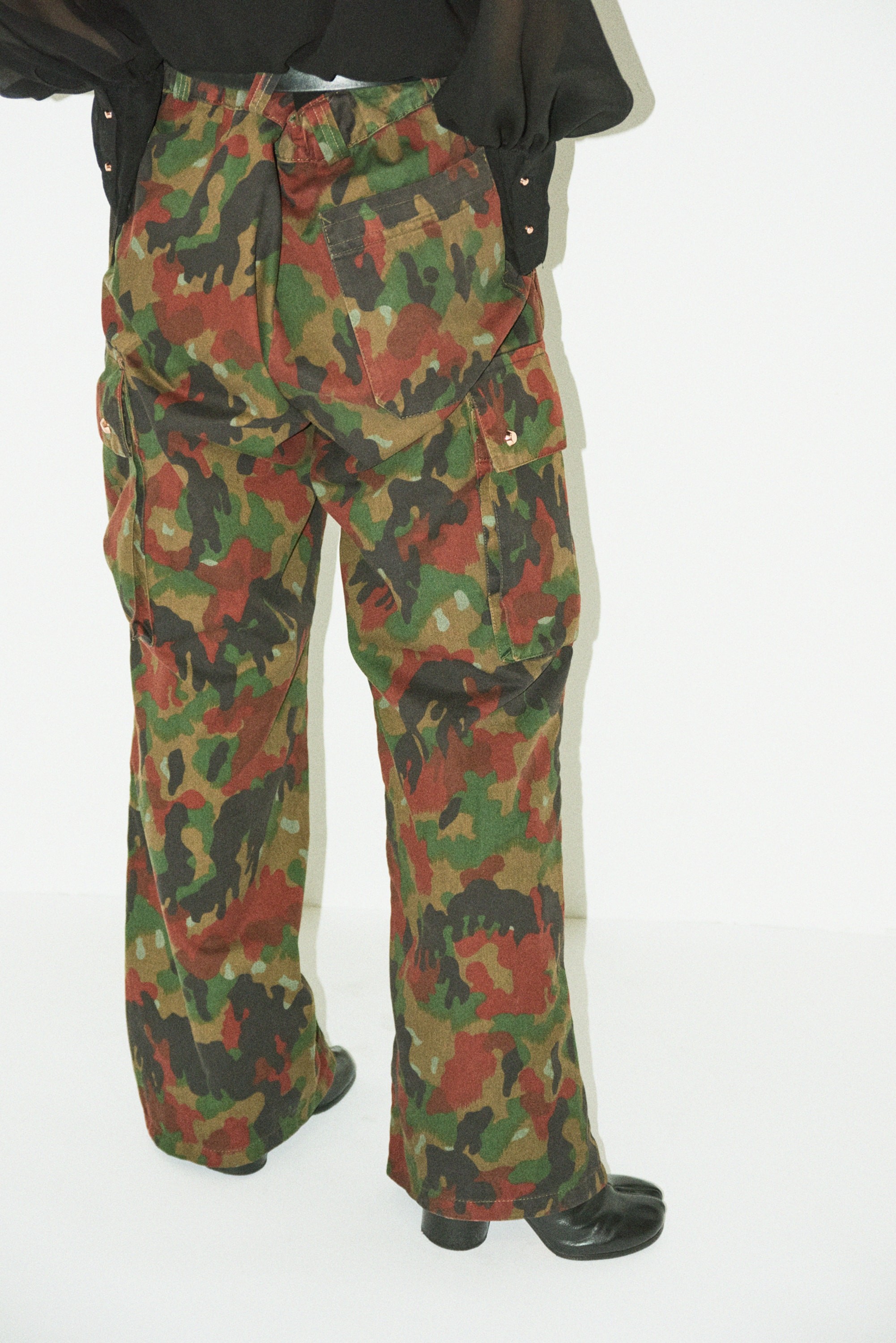 CHARMING BUSTERS CLUB vol.02「チャーミング・バスターズ・クラブ」のみんなが気になる東京ブランドは? - Slide:3