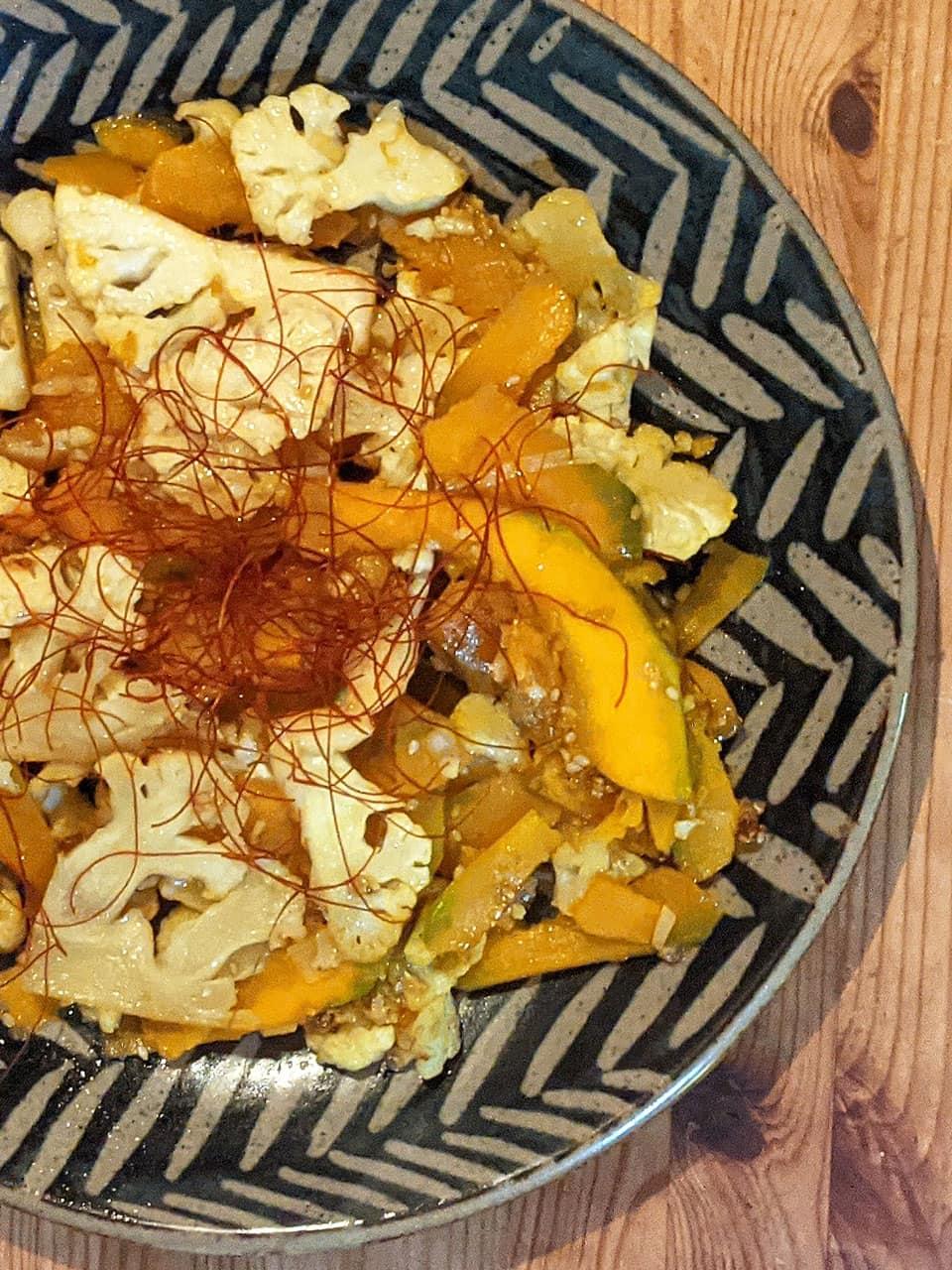 カリフラワーとかぼちゃの亜麻仁油ナムル