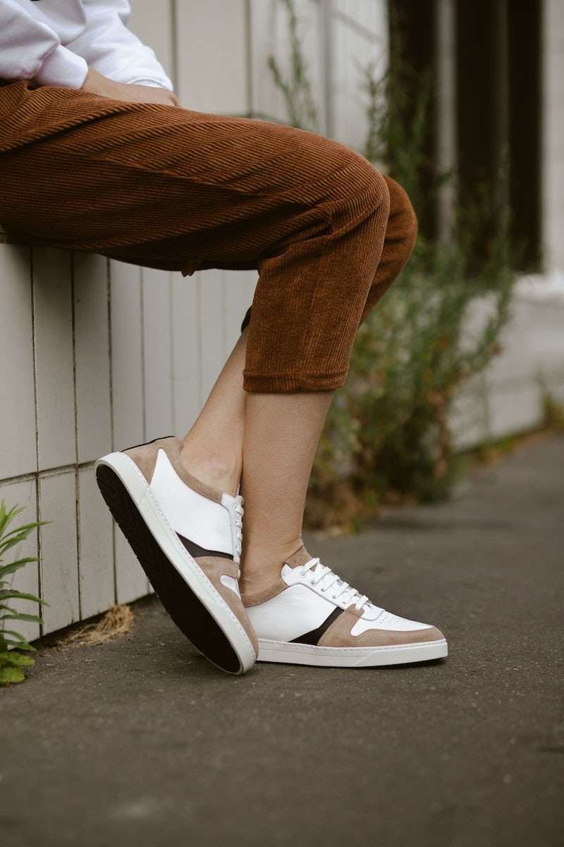 パリ発〈O.T.A〉が上陸。リサイクルタイヤをソールにしたミニマルレザースニーカー - Slide:8