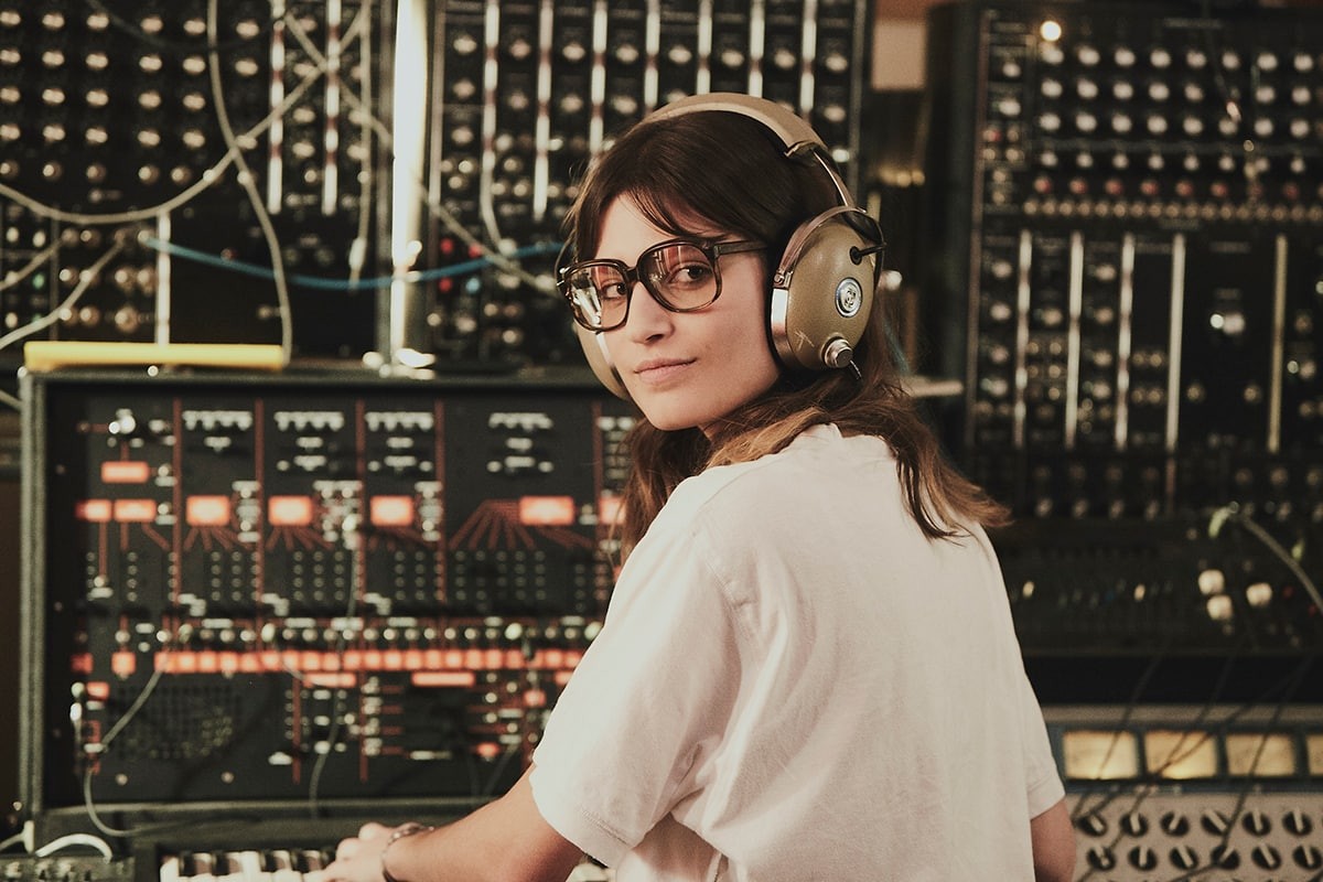 マーク・コリン ショック・ドゥ・フューチャー インタビュー - Slide:2