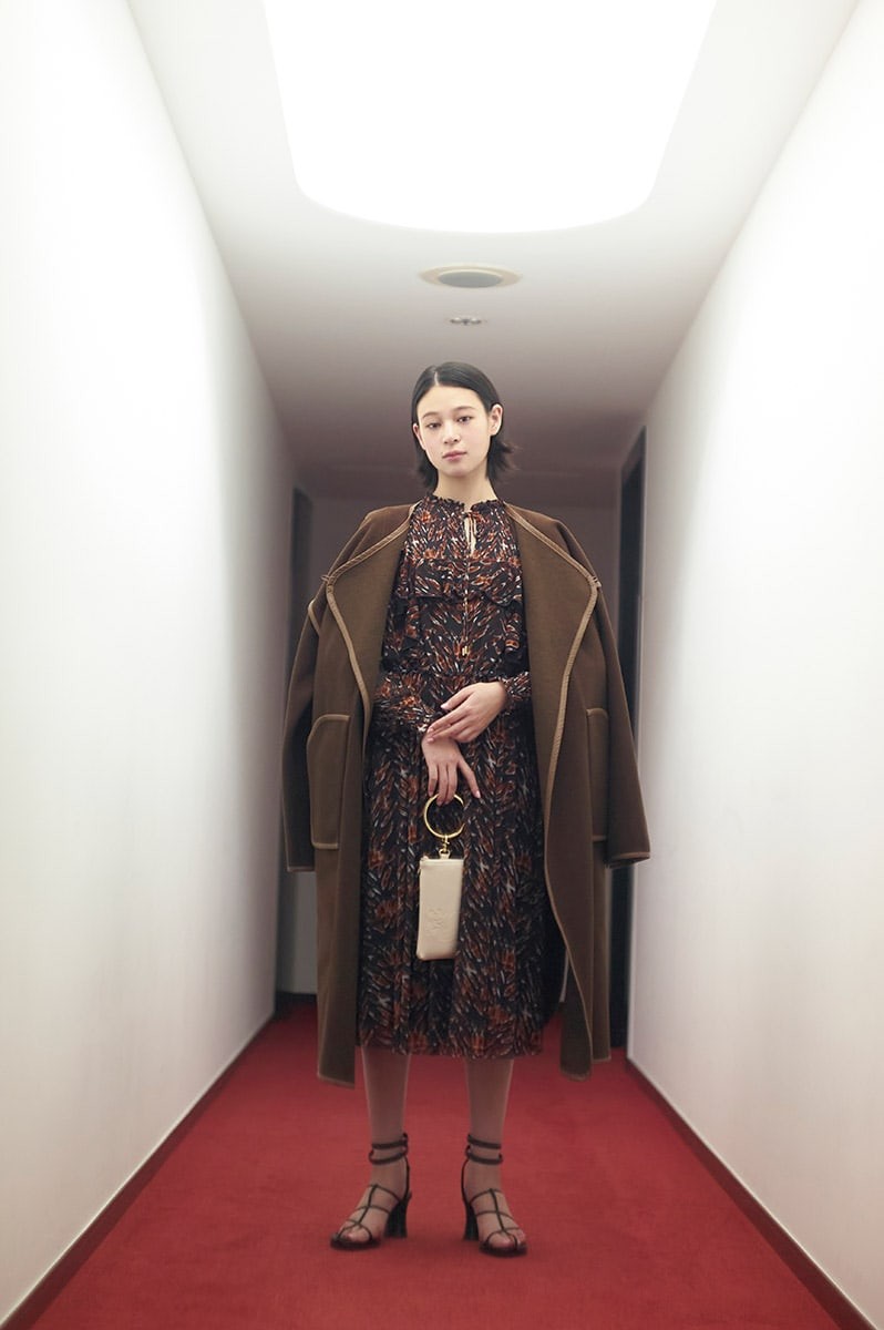 ヴィヴィアンタム コート - Slide:2