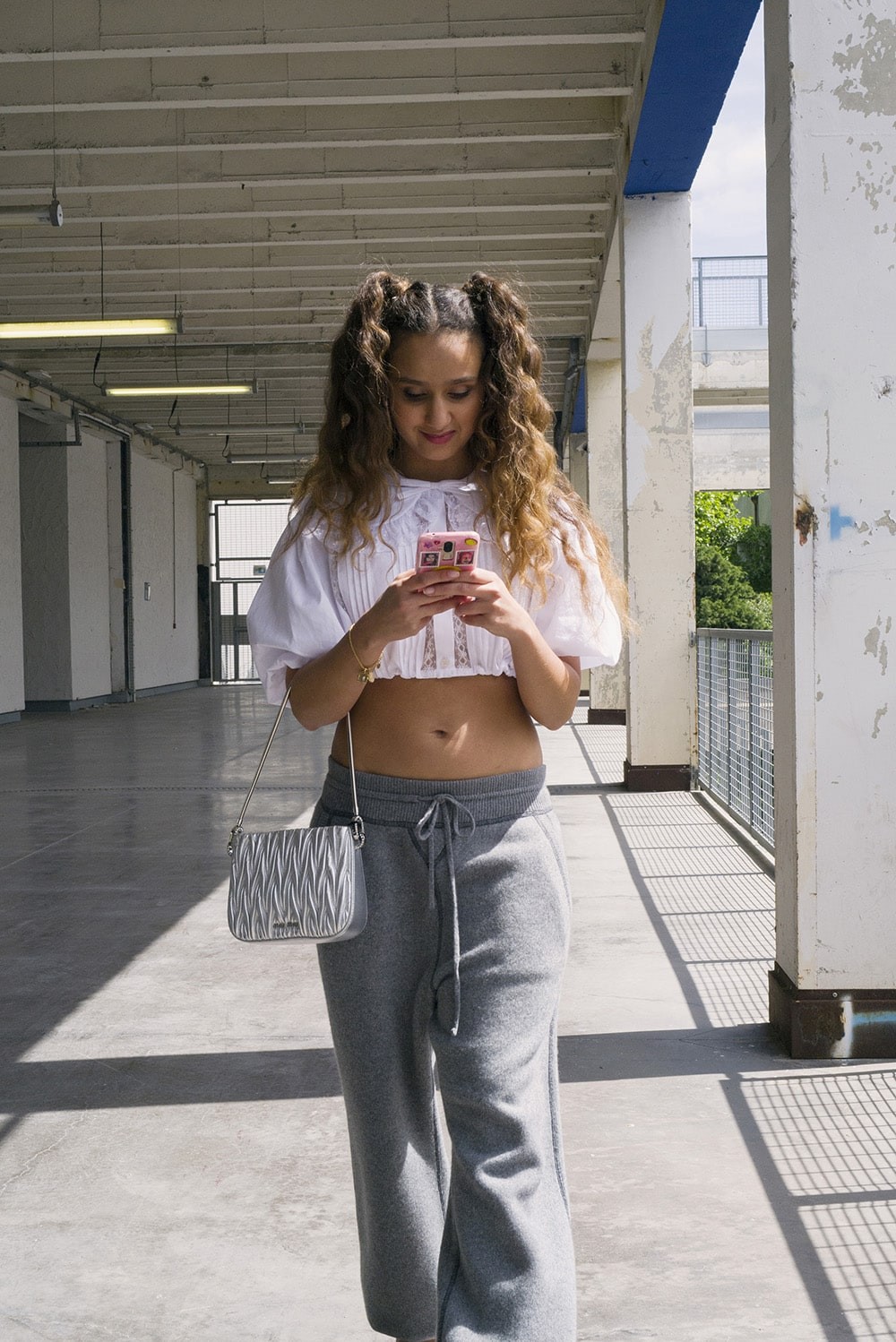 ミュウミュウ カウテール・ベン・ハニア ショートフィルムプロジェクト『女性たちの物語』 - Slide:3