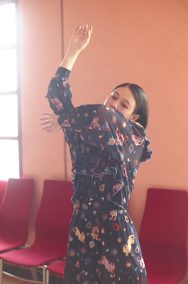 ヴィヴィアンタム ブラウス - Slide:3