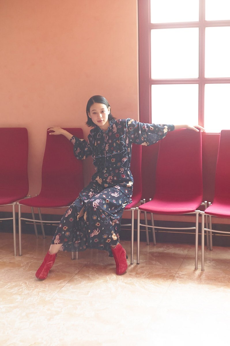 ヴィヴィアンタム ブラウス - Slide:1