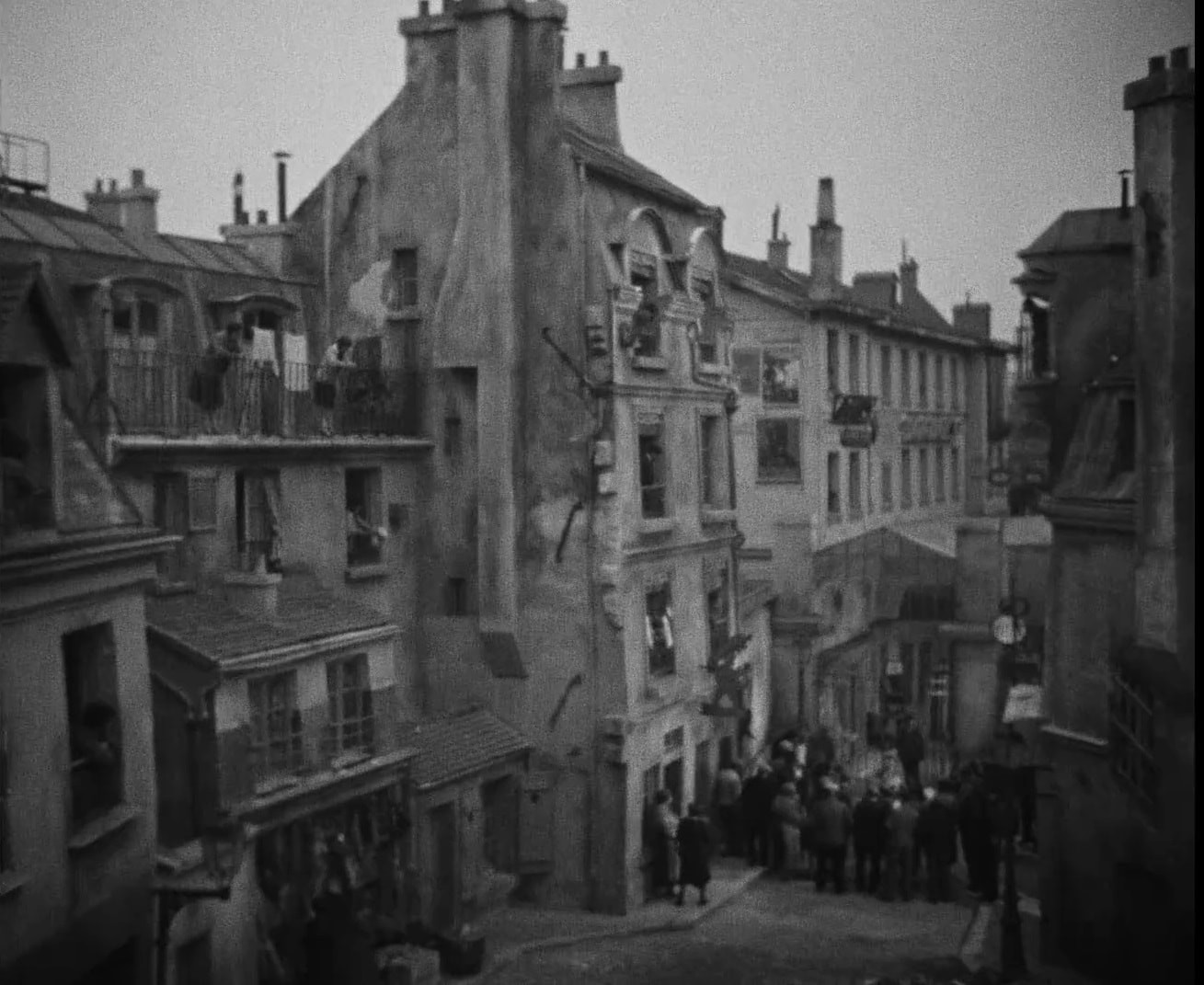 ルネ・クレール レトロスペクティブ 巴里の屋根の下 - Slide:2