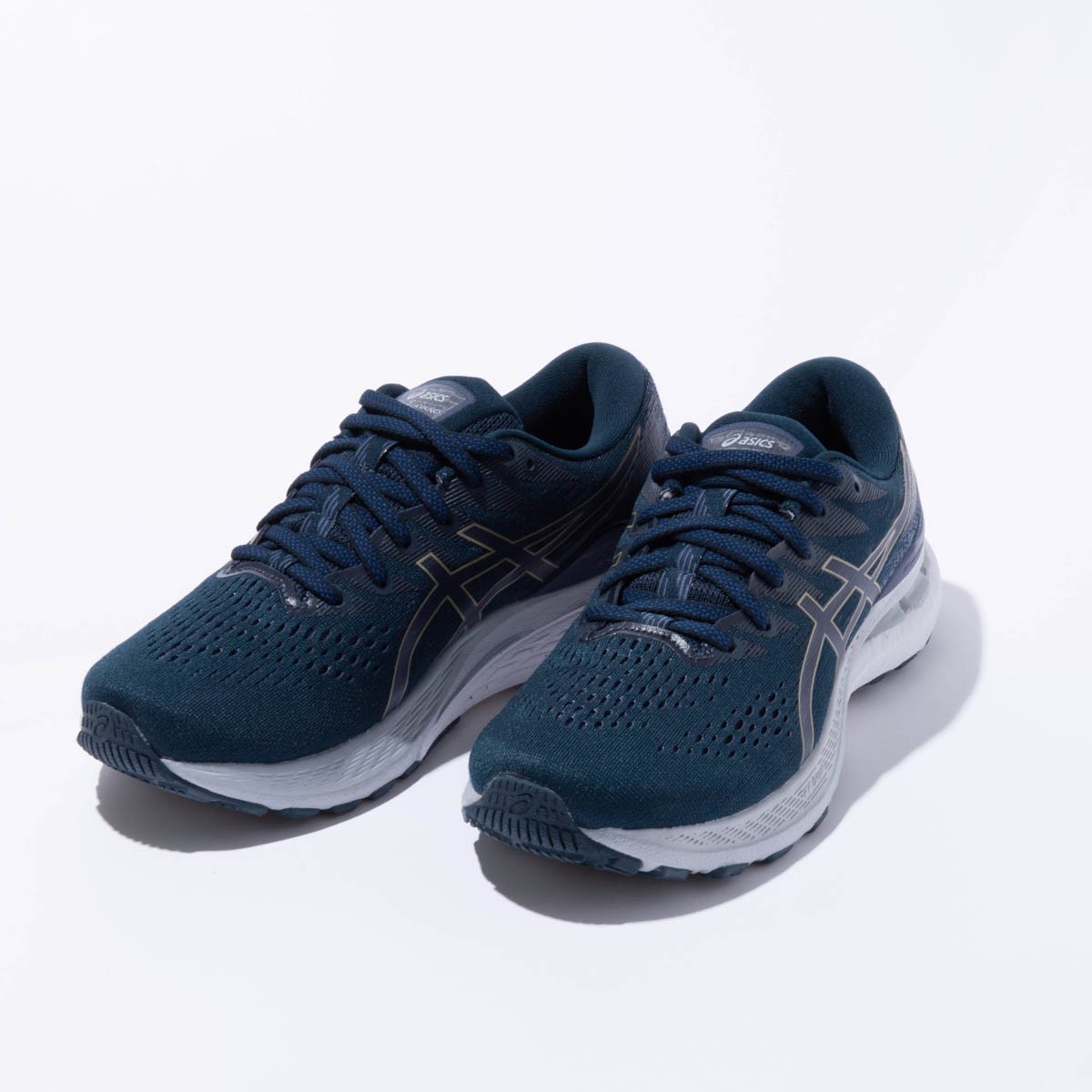 2022年は走りたい!ランニングからフィットネス、アフターランまで活躍する〈アシックス〉のウエア&シューズ - Slide:4