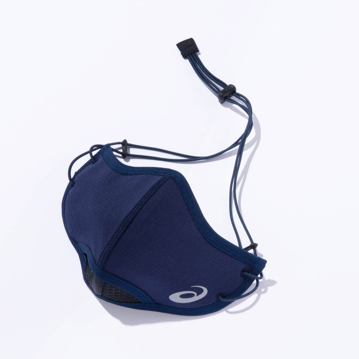 2022年は走りたい!ランニングからフィットネス、アフターランまで活躍する〈アシックス〉のウエア&シューズ - Slide:2