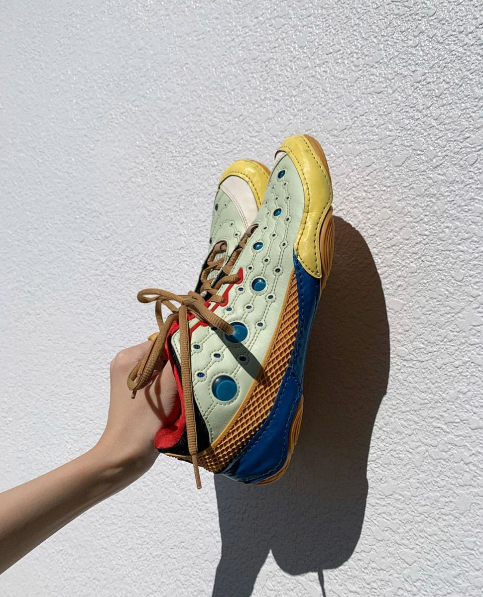 Kikokostadinov × ASICS GESSIRIT - Slide:1