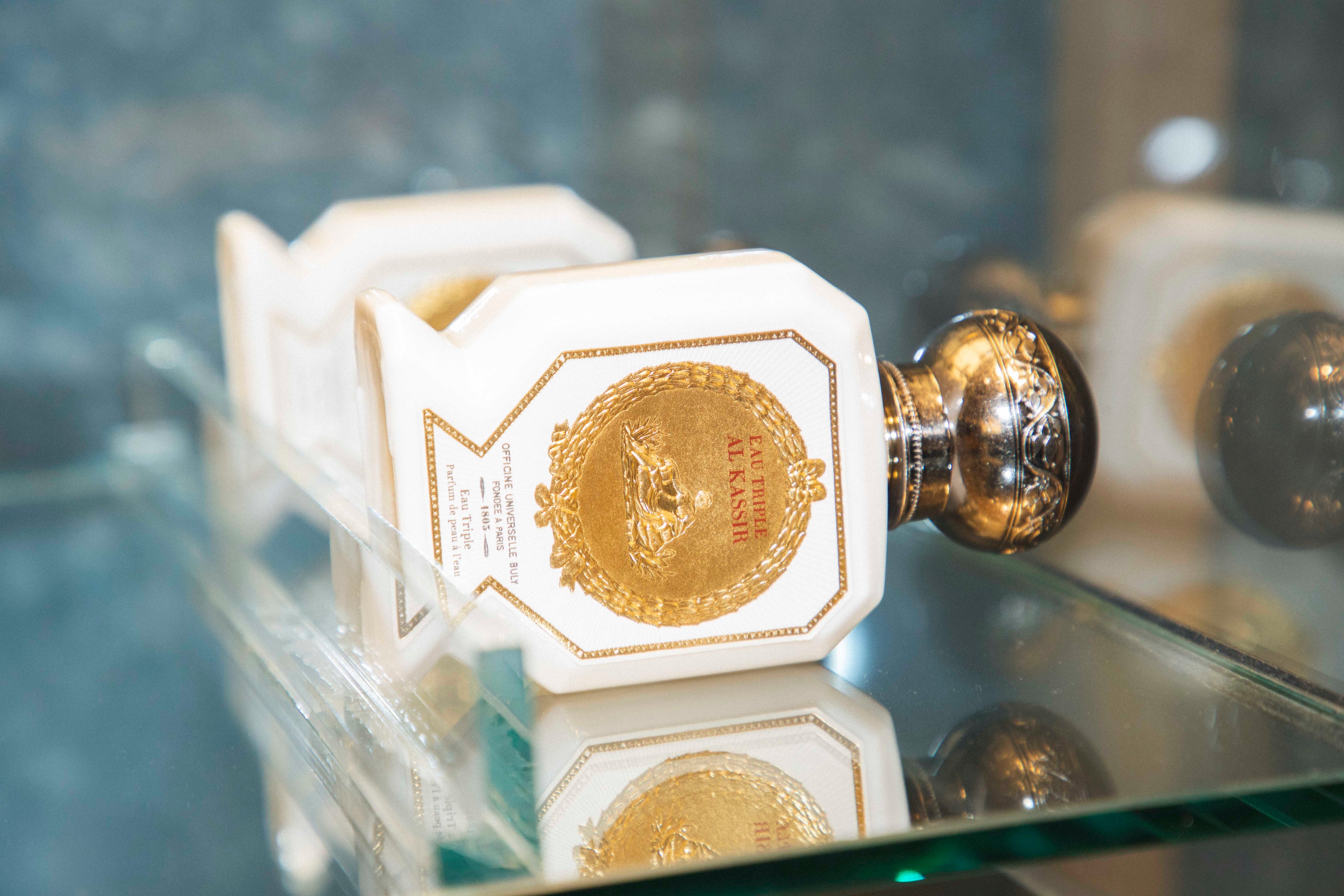 オフィシーヌ・ユニヴェルセル・ビュリーのアイテム - Slide:2