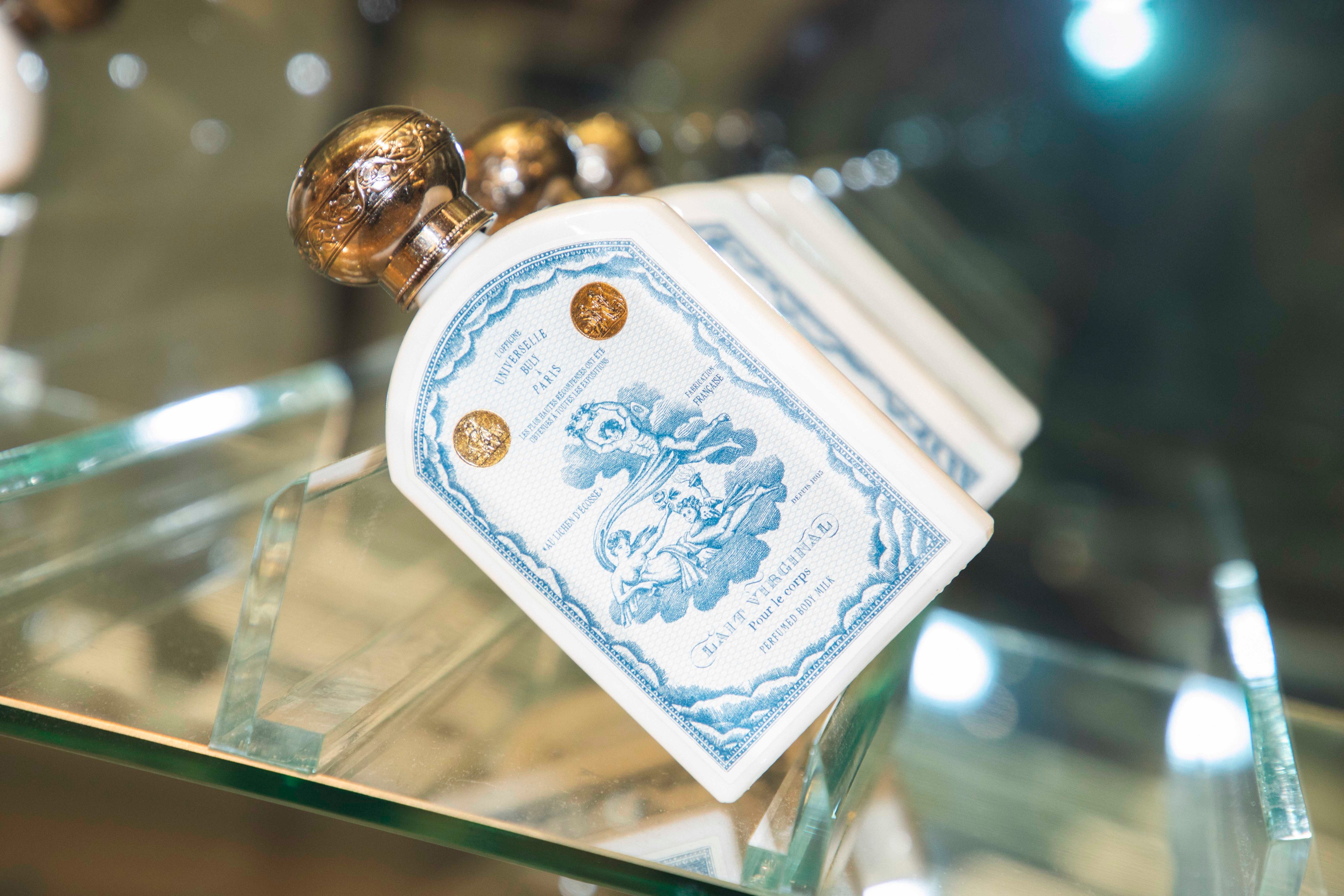 オフィシーヌ・ユニヴェルセル・ビュリーのアイテム - Slide:4