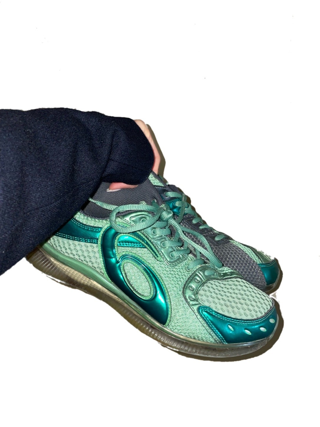 スニーカー愛が止まらない!kiko kostadinov asics - Slide:1