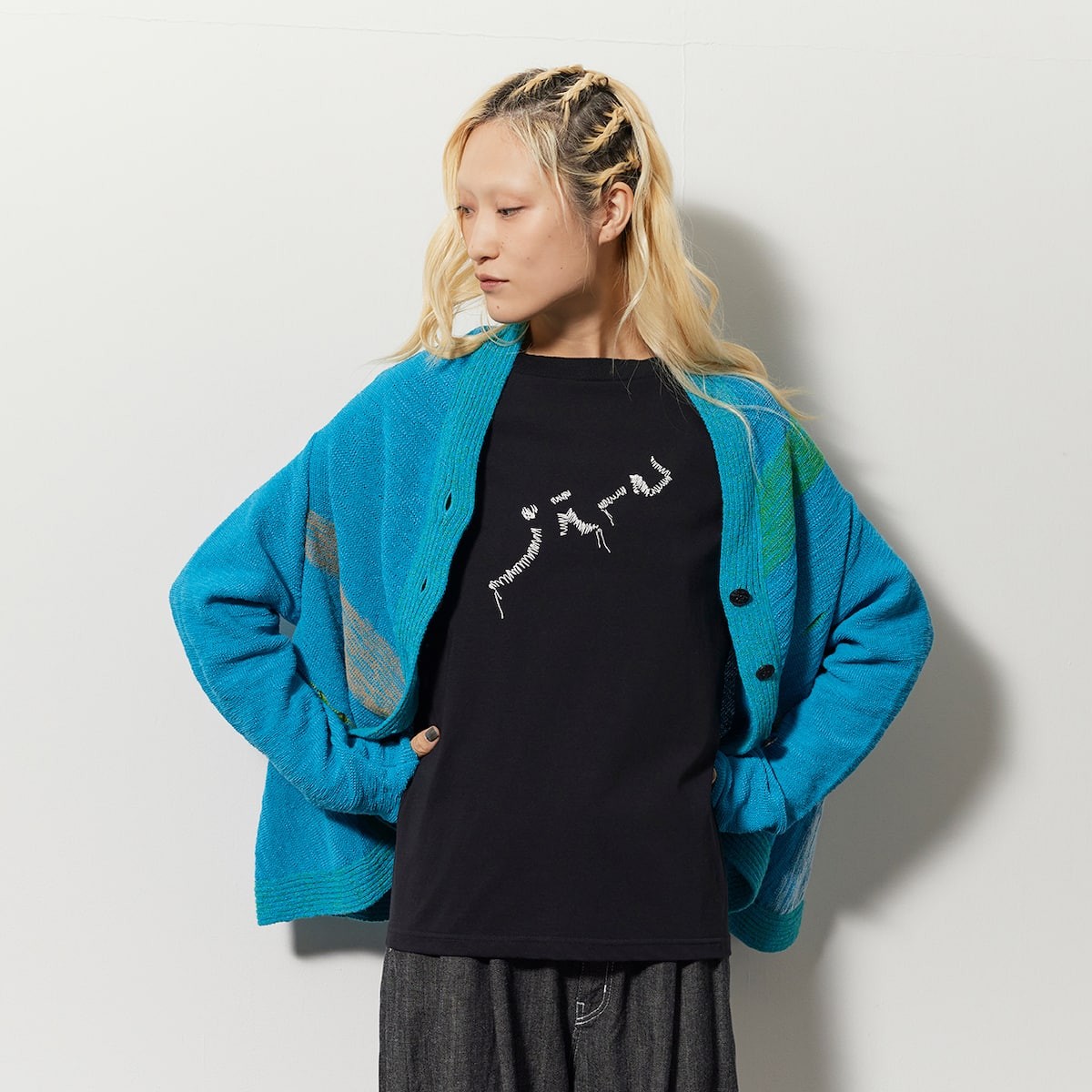 慈雨 2022春コレクション - Slide:1